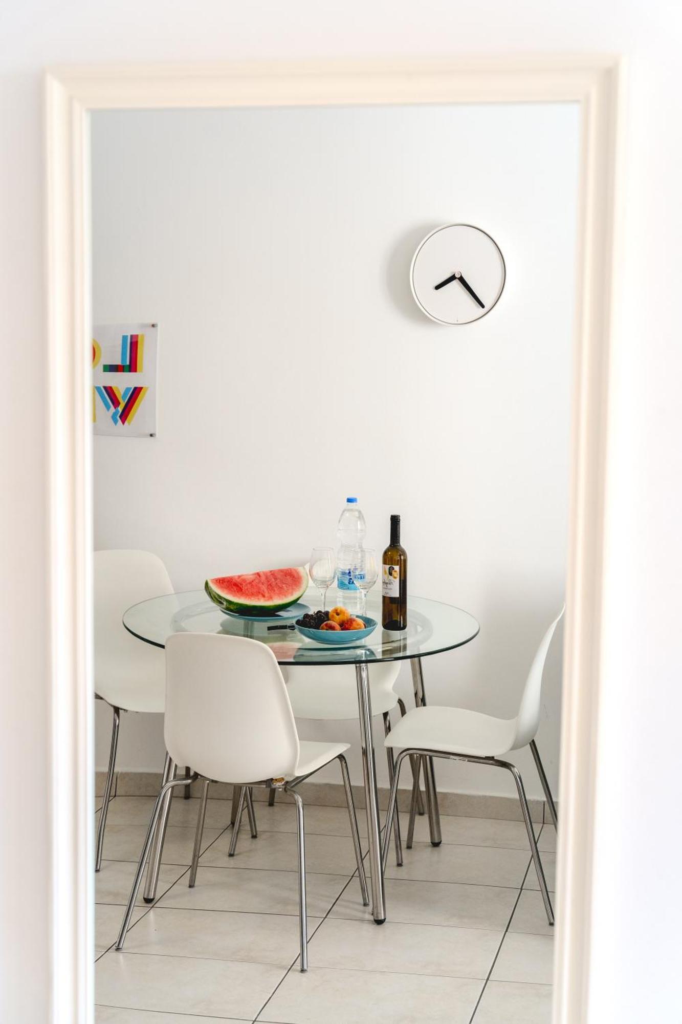 Violet Dusk City Center Flat Larnaca Exterior photo